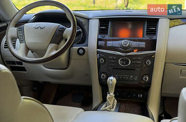 Внедорожник / Кроссовер Infiniti QX80 2013 в 