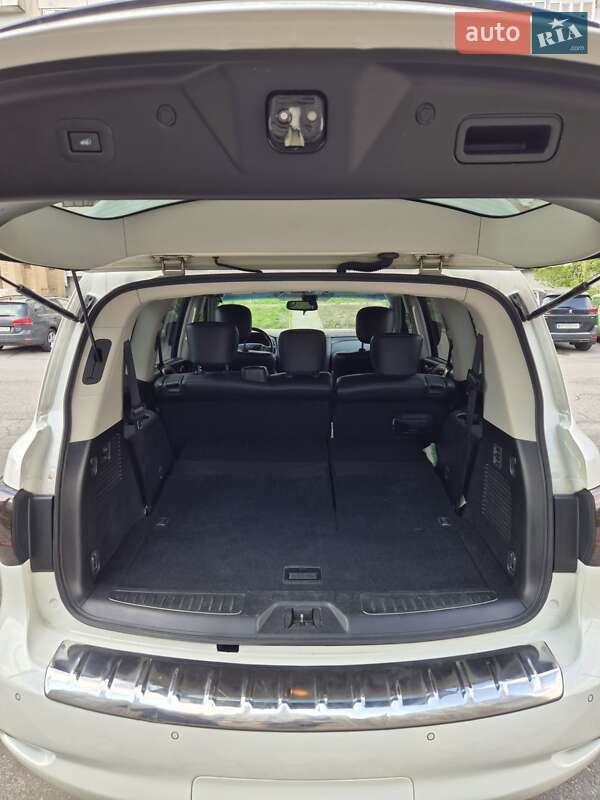 Позашляховик / Кросовер Infiniti QX80 2016 в Києві