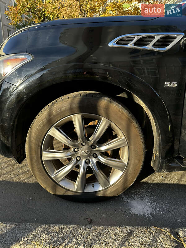 Позашляховик / Кросовер Infiniti QX80 2014 в Чернігові