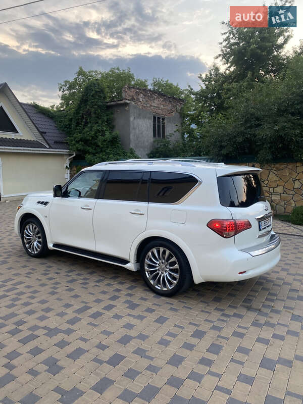 Внедорожник / Кроссовер Infiniti QX80 2015 в Могилев-Подольске