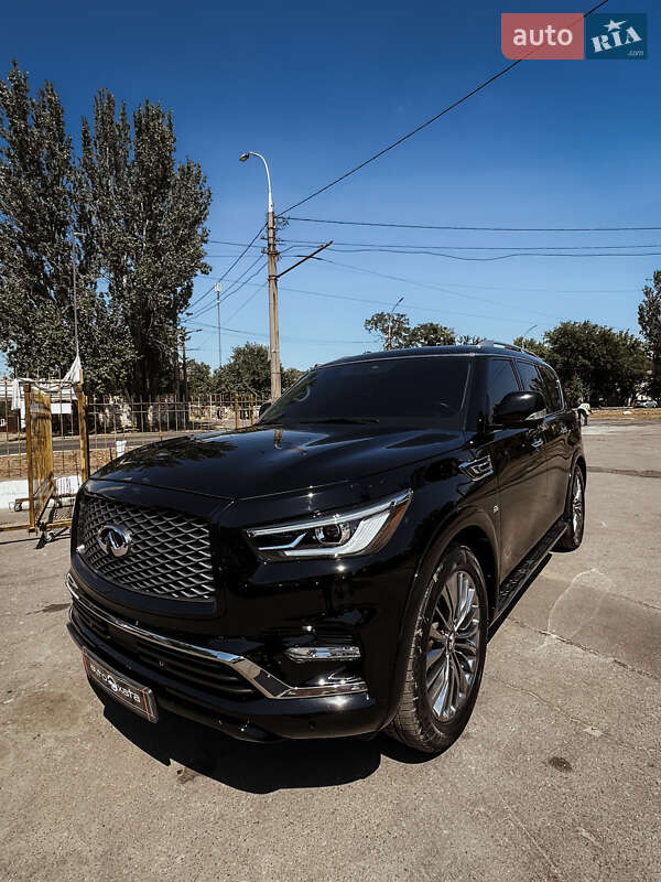 Infiniti QX80 2019