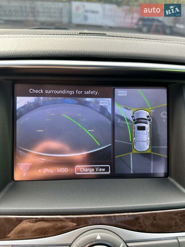 Позашляховик / Кросовер Infiniti QX80 2016 в Києві