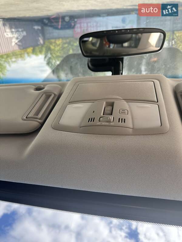 Позашляховик / Кросовер Infiniti QX80 2016 в Києві