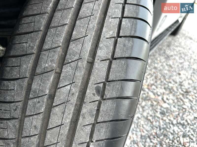 Внедорожник / Кроссовер Infiniti QX80 2015 в Киеве