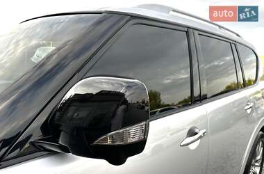 Внедорожник / Кроссовер Infiniti QX80 2015 в 
