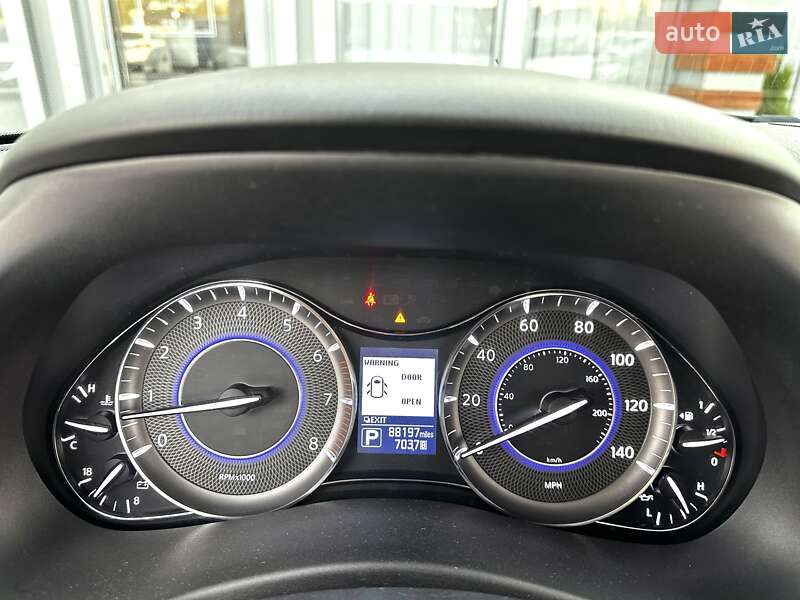 Внедорожник / Кроссовер Infiniti QX80 2015 в Киеве