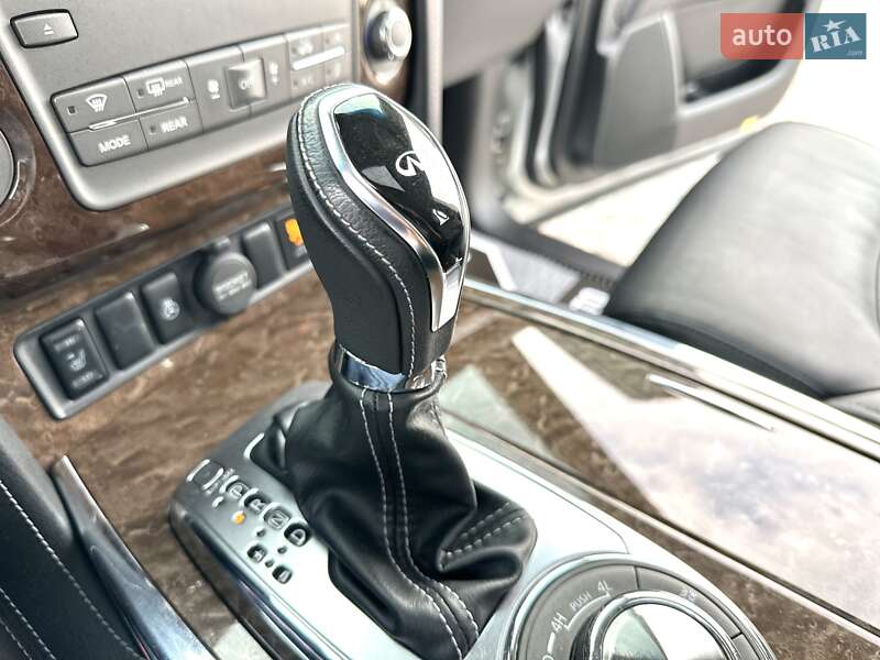 Внедорожник / Кроссовер Infiniti QX80 2015 в Киеве