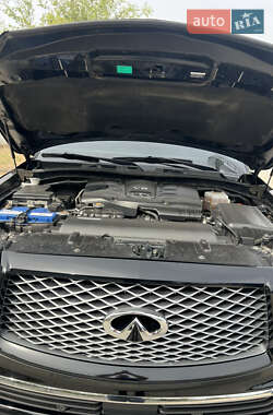 Внедорожник / Кроссовер Infiniti QX80 2019 в 
