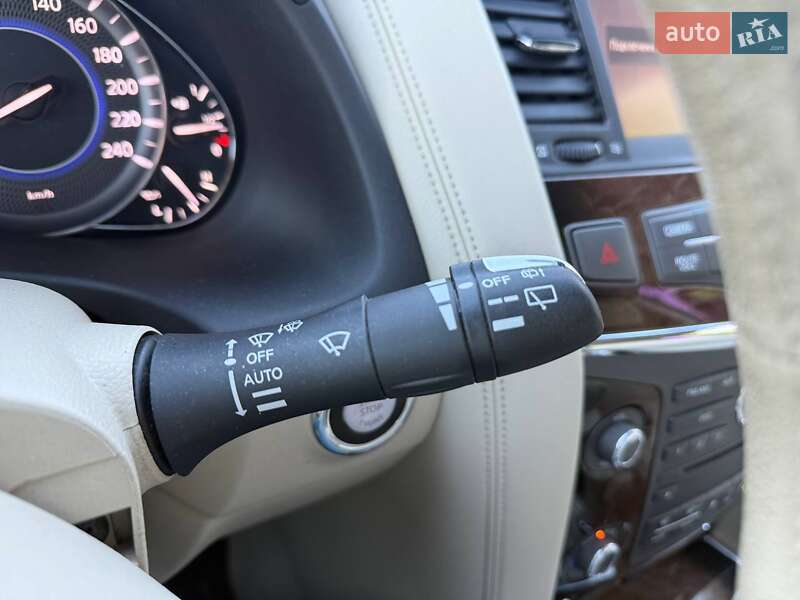 Внедорожник / Кроссовер Infiniti QX80 2013 в Киеве