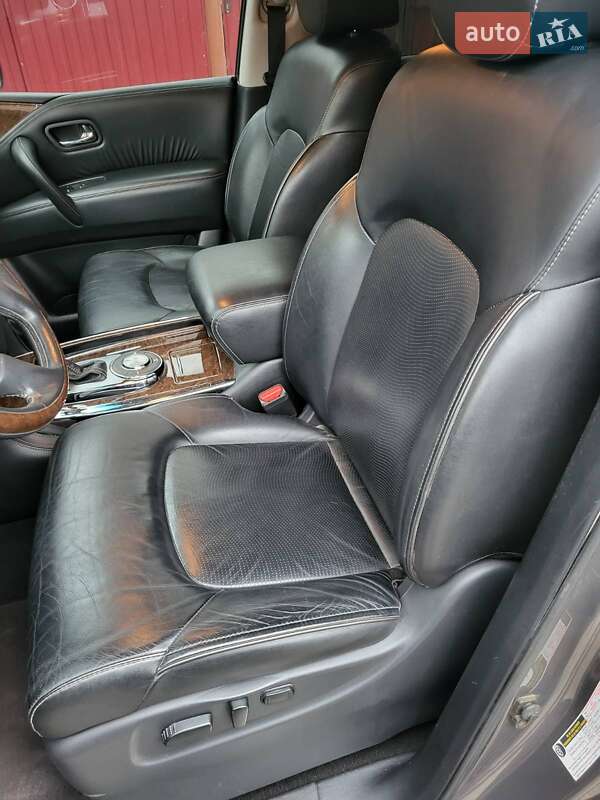 Позашляховик / Кросовер Infiniti QX80 2016 в Чернігові