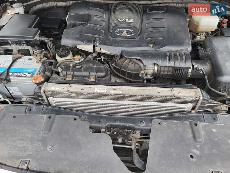 Позашляховик / Кросовер Infiniti QX80 2016 в Чернігові