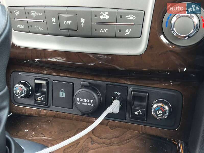 Внедорожник / Кроссовер Infiniti QX80 2018 в Киеве