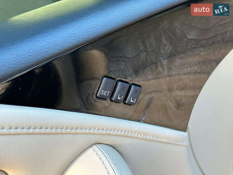 Внедорожник / Кроссовер Infiniti QX80 2018 в Одессе фото 13 Внедорожник / Кроссовер Infiniti QX80 2018 в Одессе