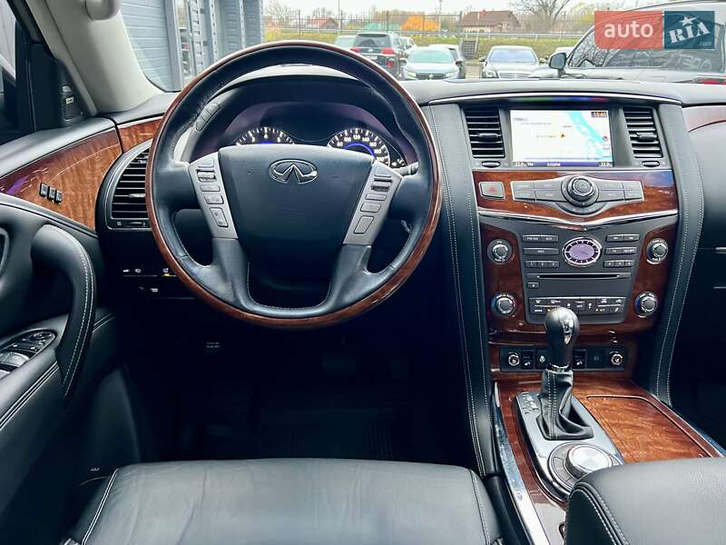 Внедорожник / Кроссовер Infiniti QX80 2017 в Киеве