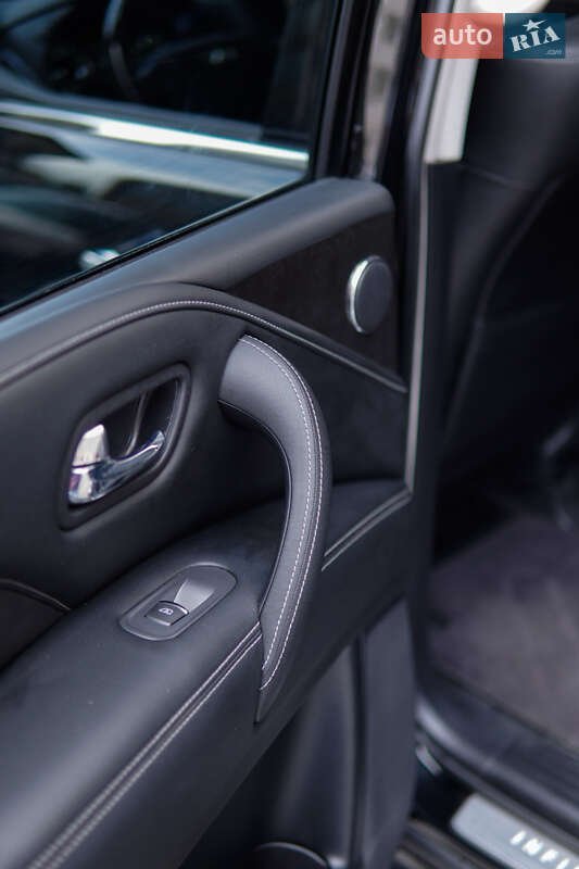 Внедорожник / Кроссовер Infiniti QX80 2019 в Хмельницком