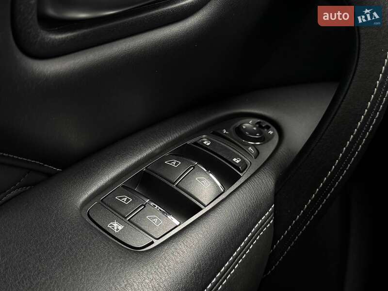 Позашляховик / Кросовер Infiniti QX80 2020 в Києві