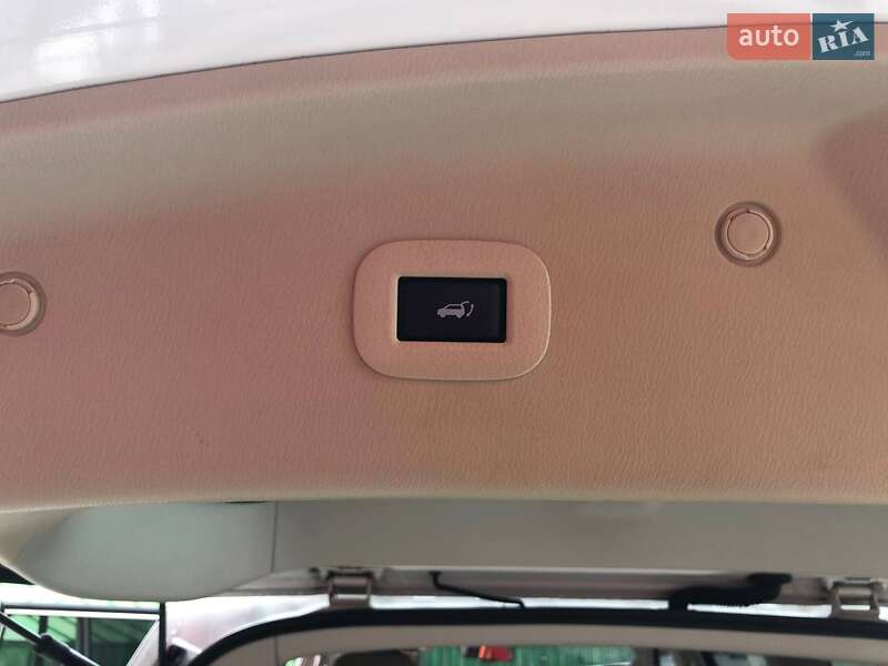 Позашляховик / Кросовер Infiniti QX80 2019 в Києві