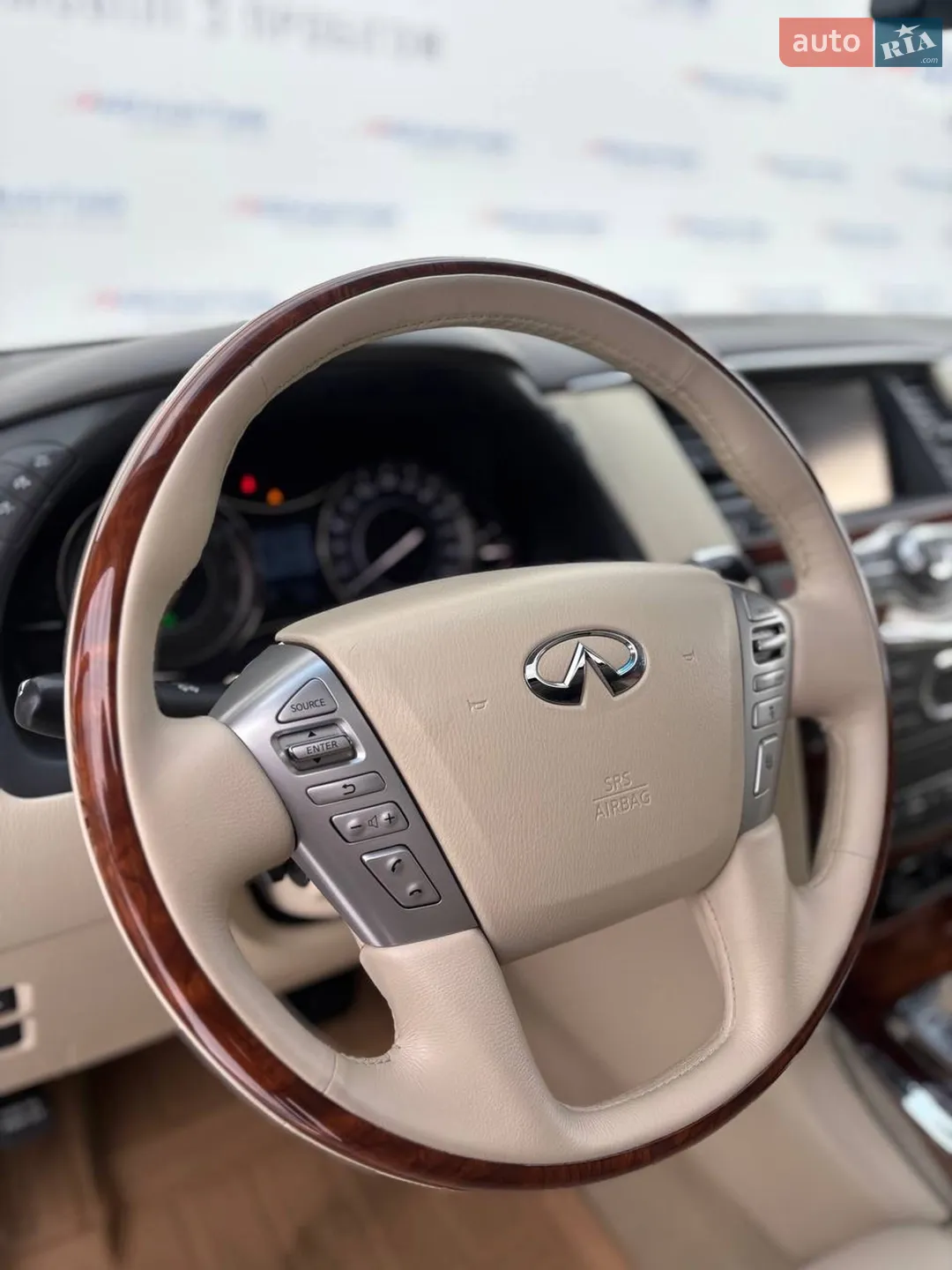 2016 Infiniti QX80 - мініатюра 5