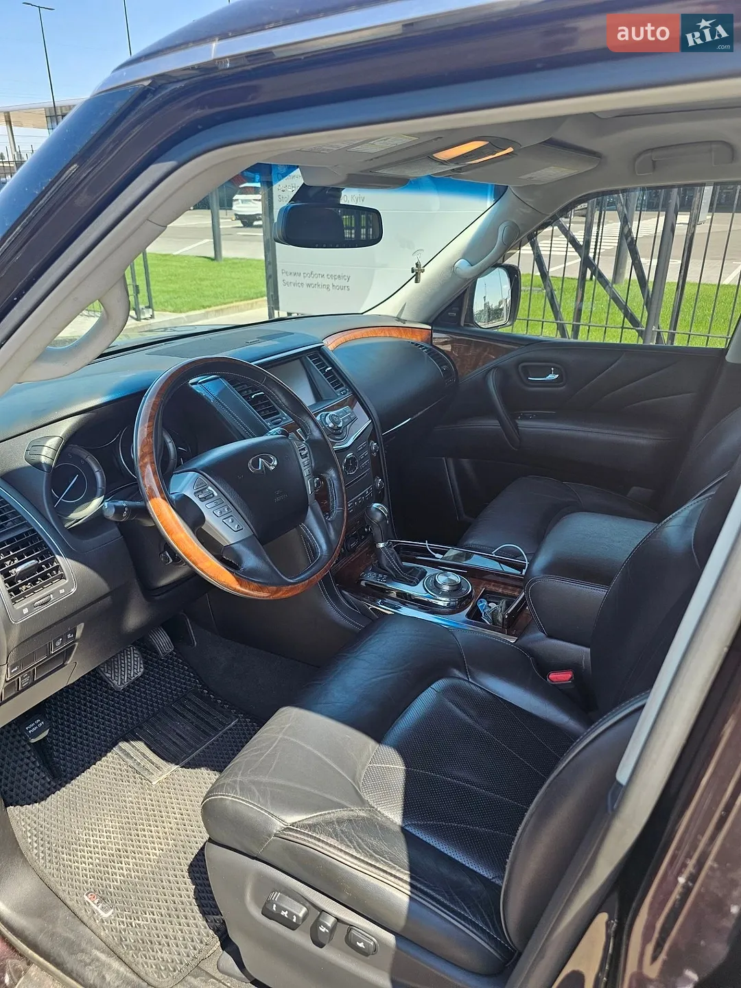 2015 Infiniti QX80 - мініатюра 17