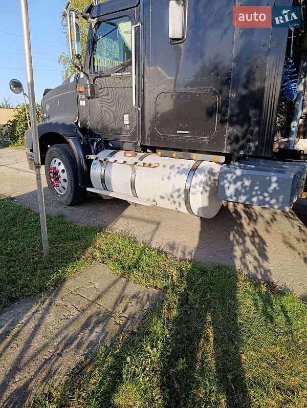 Тягач International 9200 2002 в Днепре фото 3 Тягач International 9200 2002 в Днепре