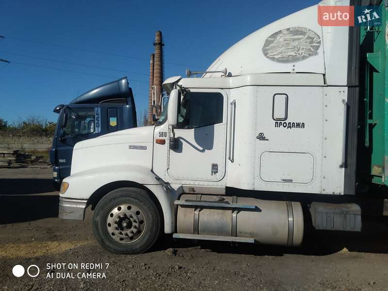 Другие грузовики International 940 2001 в 
