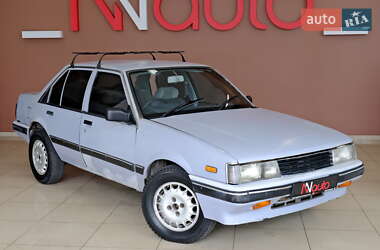Седан Isuzu Aska 1989 в 