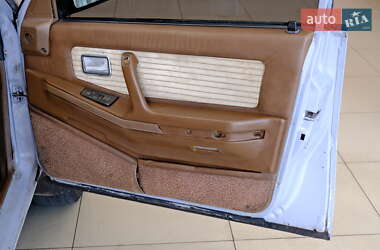 Седан Isuzu Aska 1989 в 