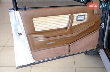 Седан Isuzu Aska 1989 в 