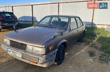 Седан Isuzu Aska 1983 в Черноморске