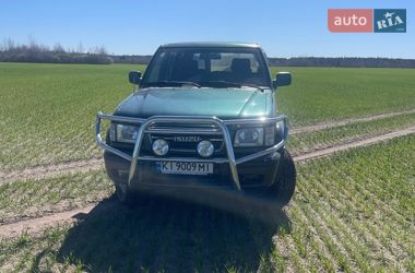 Внедорожник / Кроссовер Isuzu Bighorn 1999 в Бородянке