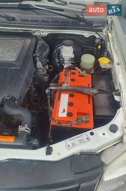 Пикап Isuzu D-Max 2008 в 