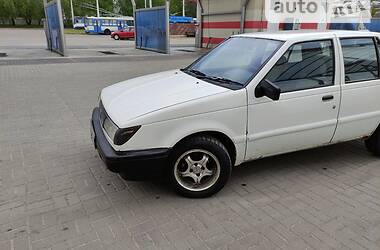 Седан Isuzu Gemini 1992 в Ровно