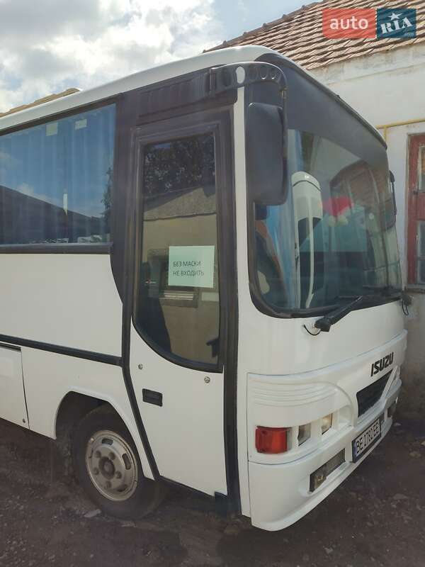 Туристический / Междугородний автобус Isuzu MD 1997 в Николаеве
