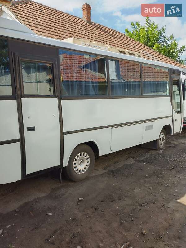 Туристический / Междугородний автобус Isuzu MD 1997 в Николаеве