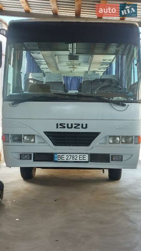 Туристический / Междугородний автобус Isuzu MD 1997 в 