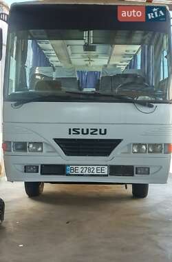Туристический / Междугородний автобус Isuzu MD 1997 в 