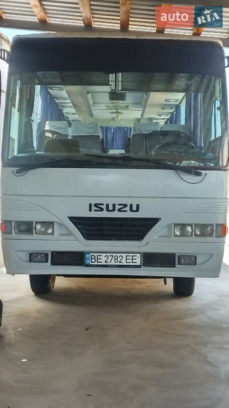 Туристический / Междугородний автобус Isuzu MD 1997 в Николаеве