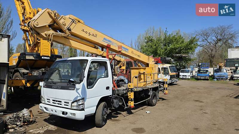 Автовышка Isuzu NLR 2008 в Одессе