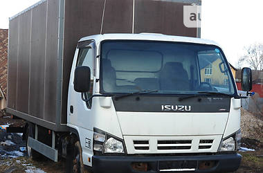 Грузовой фургон Isuzu NPR 2006 в Ровно