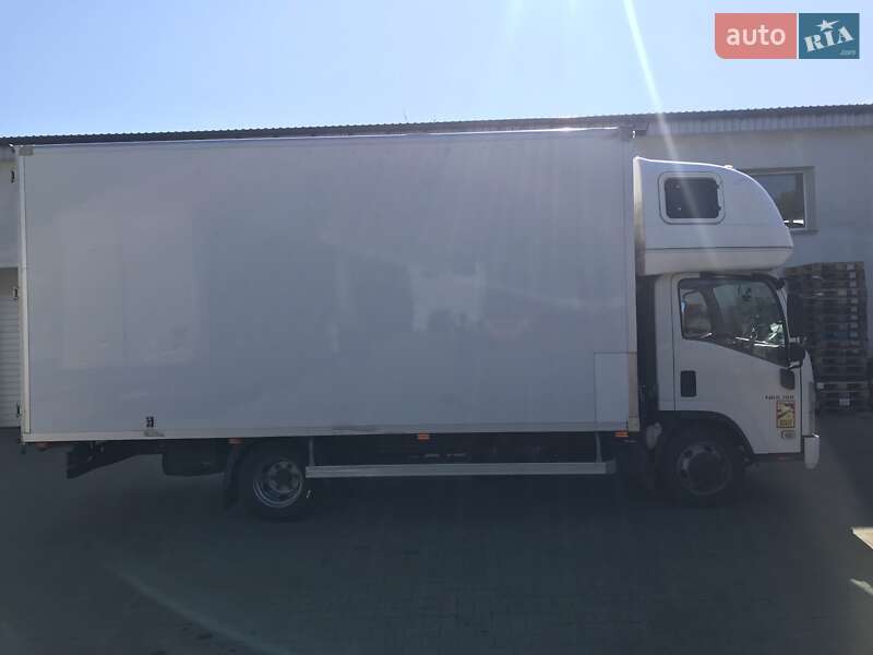Грузовой фургон Isuzu NPR 2013 в Луцке