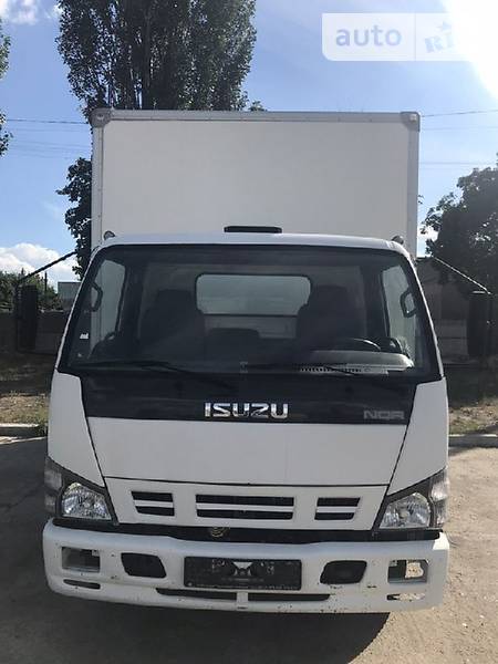 Шасі Isuzu NQR 2010 в Черкасах