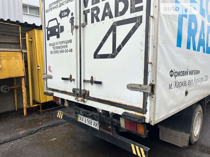 Вантажний фургон Isuzu NQR 2006 в Харкові