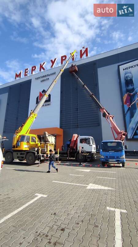 Автовышка Isuzu NQR 2008 в 