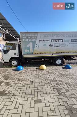 Грузопассажирский фургон Isuzu NQR 2007 в Кривом Роге