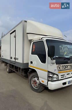 Грузовой фургон Isuzu NQR 2007 в 