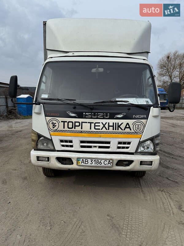Грузовой фургон Isuzu NQR 2008 в 