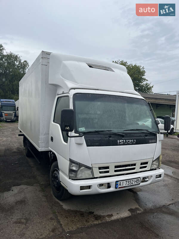 Вантажний фургон Isuzu NQR 2007 в Броварах