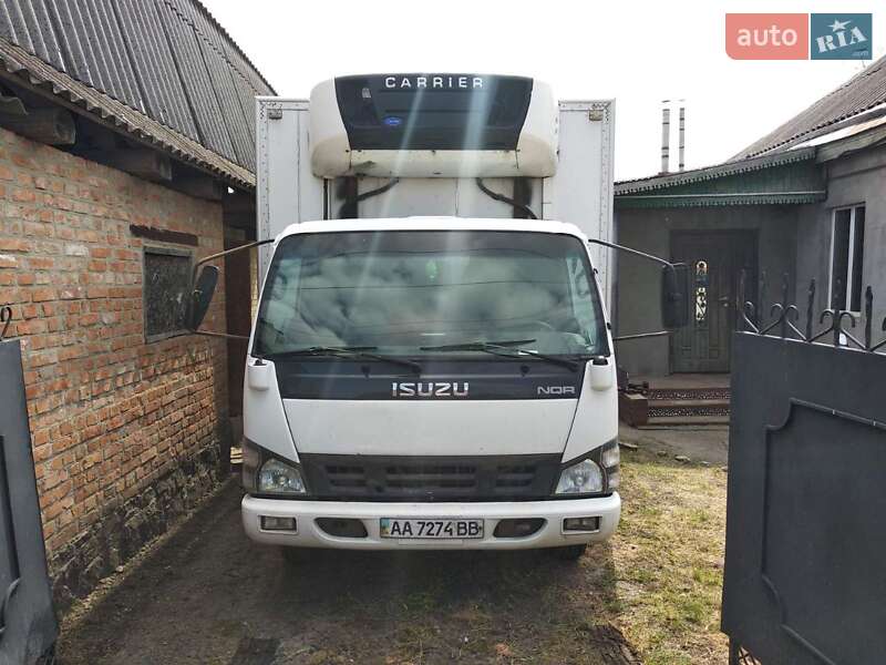Рефрижератор Isuzu NQR 2008 в 