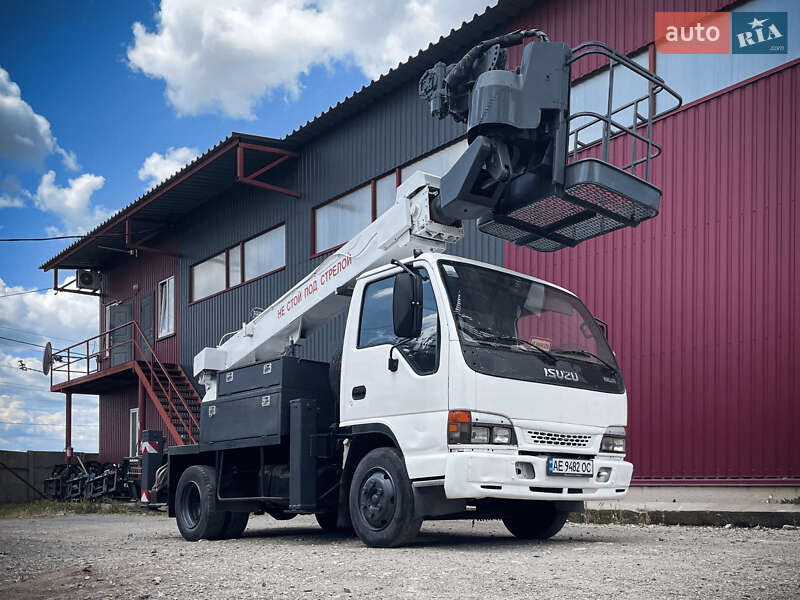 Автовышка Isuzu NQR 2006 в 