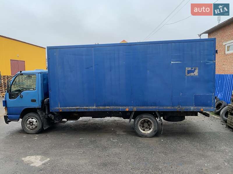 Грузопассажирский фургон Isuzu NQR 2005 в Хмельницком фото 3 Грузопассажирский фургон Isuzu NQR 2005 в Хмельницком